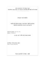 Một số bài toán cauchy chứa kì dị trong không gian banach